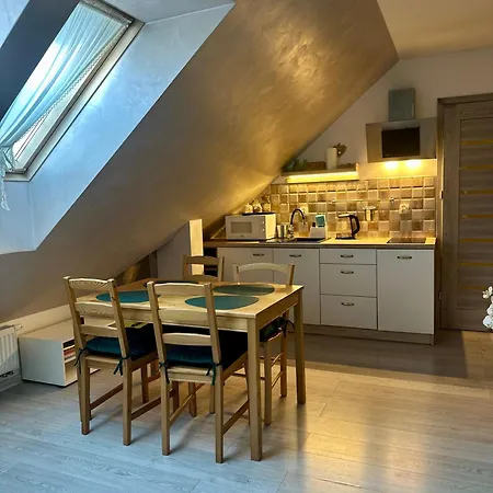 W Karpaczu ,, Lawendowy I Mięta Góralki Apartament Karpacz